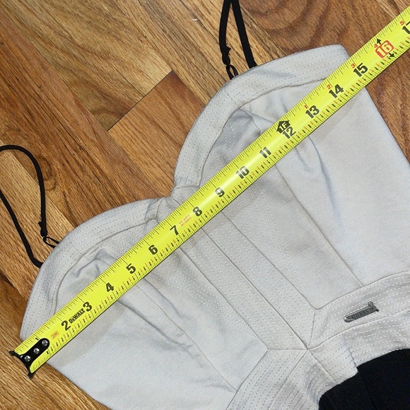 NEW Guess flare bottom Romper Shorts sz M - Picture 5 of 15